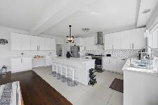 Stunning 4 Bdrm  London NORTH  WHOLE HOME Rental  Aug 1st - Photo 14