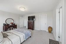 Stunning 4 Bdrm  London NORTH  WHOLE HOME Rental  Aug 1st - Photo 26