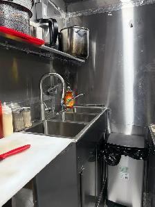 Commercial Mobile Food Trailer - Photo 5