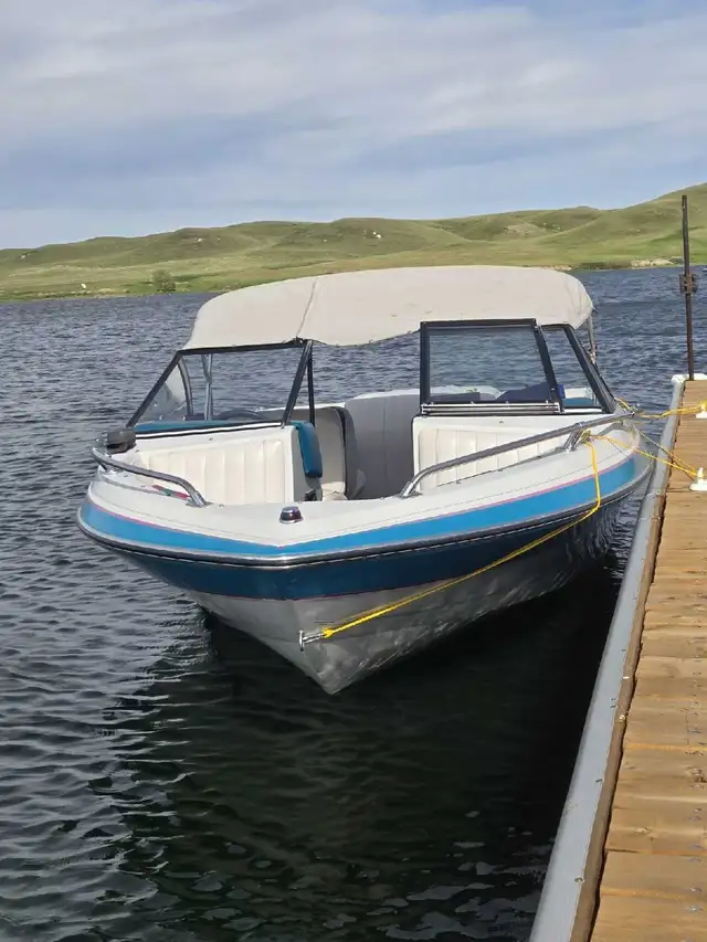 Reniel boat