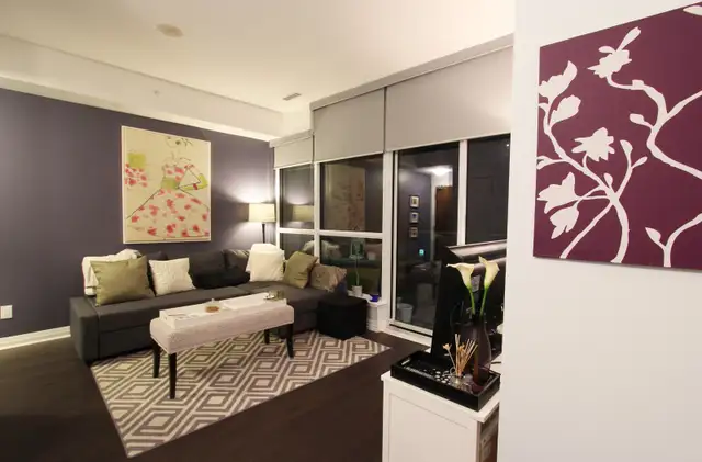 1 Bedroom   Den Downtown Toronto King/John @ 8 Mercer st