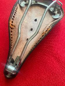 VINTAGE BROOKS ROAD BIKE SADDLE - Photo 2