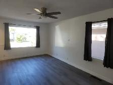 Cozy 2-Bedroom Main Floor Suite - $1900/MTH (UTILITES INCLUDED) - Photo 3