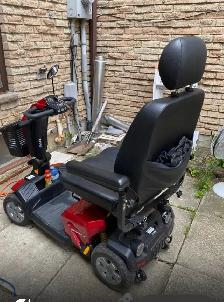 Pride Mobility Scooter Like New Excellent Condition - Photo 4
