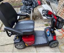 Pride Mobility Scooter Like New Excellent Condition - Photo 5