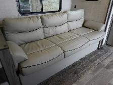 2021 Gulf Stream Grand River BUNKHOUSE DOUBLE SLIDEOUT DOUBLE EN - Photo 22