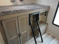 2021 Gulf Stream Grand River BUNKHOUSE DOUBLE SLIDEOUT DOUBLE EN - Photo 33