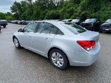 2016 Chevrolet Cruze Limited 1LT TURBO | LED DAYTIME RUNNING... - Photo 2