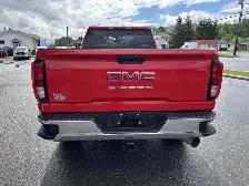 2023 GMC Sierra 2500HD Duramax , Boite 8 pieds - Photo 9