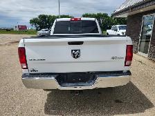 2018 Ram 1500 Crew Cab 4X4 SLT 5.7L - Rebuilt Title - Photo 6