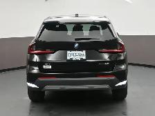 2025 BMW X1 XDRIVE AWD | HEATED SEATS | BACKUP CAMERA | LEATHER - Photo 36