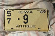 Iowa 1969 license plate
