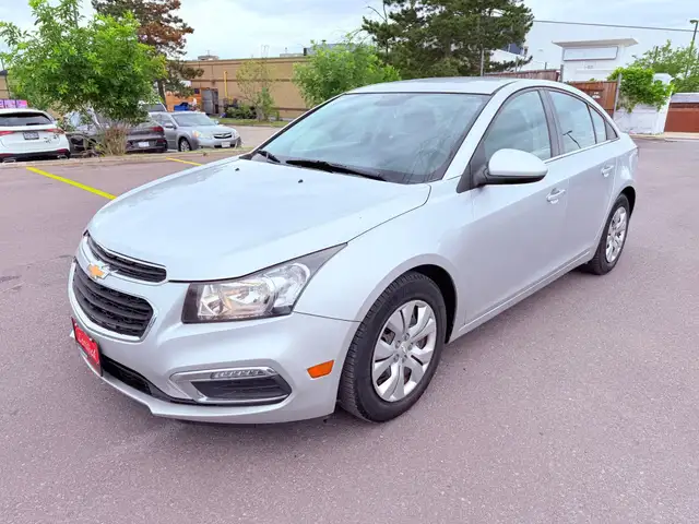 2015 Chevrolet Cruze 4dr Sedan 1LT