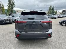 2022 Toyota Highlander XLE V6 AWD/NAVI APPLE CARPLAY/B-CAM/SUNRO - Photo 17