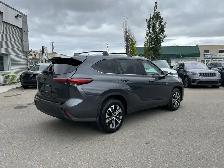 2022 Toyota Highlander XLE V6 AWD/NAVI APPLE CARPLAY/B-CAM/SUNRO - Photo 19