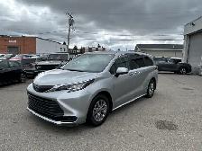2022 Toyota Sienna LE HYBRID AWD/NAVIGATION/BACK UPCAM/8.PASS/FI - Photo 11
