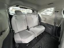 2022 Toyota Sienna LE HYBRID AWD/NAVIGATION/BACK UPCAM/8.PASS/FI - Photo 42