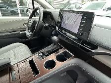 2022 Toyota Sienna LE HYBRID AWD/NAVIGATION/BACK UPCAM/8.PASS/FI - Photo 46