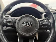 2017 KIA Sorento LX - Photo 15