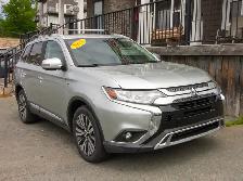 2020 Mitsubishi Outlander SE 7 PASSENGER! | SUNROOF | V6 | AW...