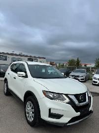 2017 Nissan Rogue SV AWD : No Reported Accidents - Photo 3