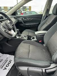 2017 Nissan Rogue SV AWD : No Reported Accidents - Photo 7