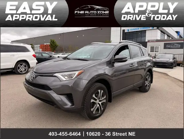 2016 Toyota RAV4 LE : No Reported Accidents