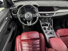 Alfa Romeo Stelvio Veloce AWD 2022 à vendre - Photo 20