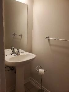 Brampton 4 Bedroom House for Rent in Mount Pleasant North - Photo 9