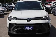 2025 Volkswagen Taos Comfortline Black Edition - Photo 2