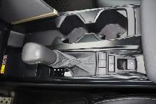 2025 Toyota Camry SE CVT hybrid - Photo 8