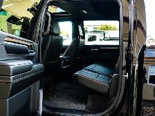 2024 Chevrolet Silverado 3500HD High Country 6.6L Midnight - Photo 32