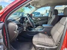 2019 Chevrolet Traverse 1LT V6 AWD | 7 Passenger Seating - Photo 8