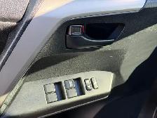 2017 Toyota RAV4 AWD 4dr LE - Photo 5