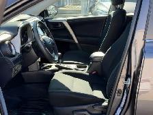 2017 Toyota RAV4 AWD 4dr LE - Photo 7
