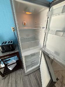 V R  cleaning  services - Photo 2