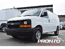 2017 Chevrolet Express 2500  4.8L V8  Hitch  Séparateur