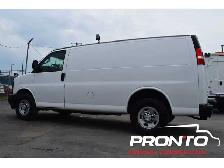 2017 Chevrolet Express 2500  4.8L V8  Hitch  Séparateur - Photo 4