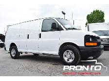 2017 Chevrolet Express 2500  4.8L V8  Hitch  Séparateur - Photo 11