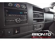 2017 Chevrolet Express 2500  4.8L V8  Hitch  Séparateur - Photo 16