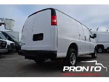 2017 Chevrolet Express 2500  4.8L V8  SÉPARATEUR  Hitch - Photo 8