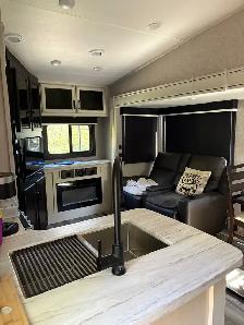 5th wheel Jayco Eagle 2023 24RE - Photo 3