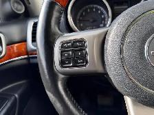 2012 Jeep Grand Cherokee Overland 4WD | Sunroof | Heated Seat - Photo 12