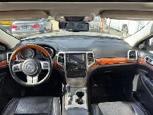 2012 Jeep Grand Cherokee Overland 4WD | Sunroof | Heated Seat - Photo 14