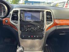 2012 Jeep Grand Cherokee Overland 4WD | Sunroof | Heated Seat - Photo 15