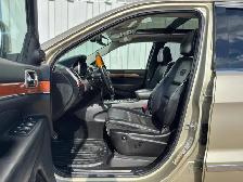 2012 Jeep Grand Cherokee Overland 4WD | Sunroof | Heated Seat - Photo 16