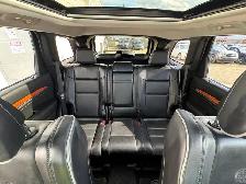 2012 Jeep Grand Cherokee Overland 4WD | Sunroof | Heated Seat - Photo 26