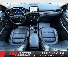 2020 Ford Escape Titanium Hybrid - Photo 11