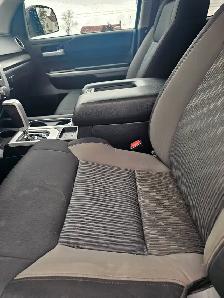 2019 TOYOTA TUNDRA TRD PLUS 5.7 LITRE ONE OWNER NON SMOKER - Photo 3