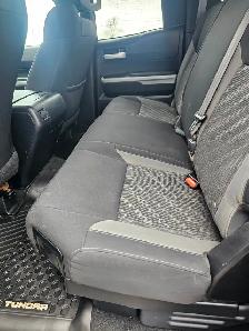 2019 TOYOTA TUNDRA TRD PLUS 5.7 LITRE ONE OWNER NON SMOKER - Photo 6